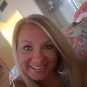 Meet your Posher, Christin